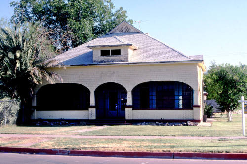 634 S. Myrtle Ave., Benjamin Moeur House