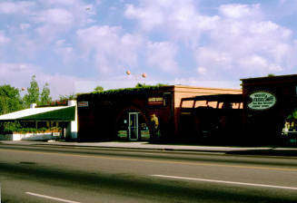 120 E. University Dr., Alphagraphics