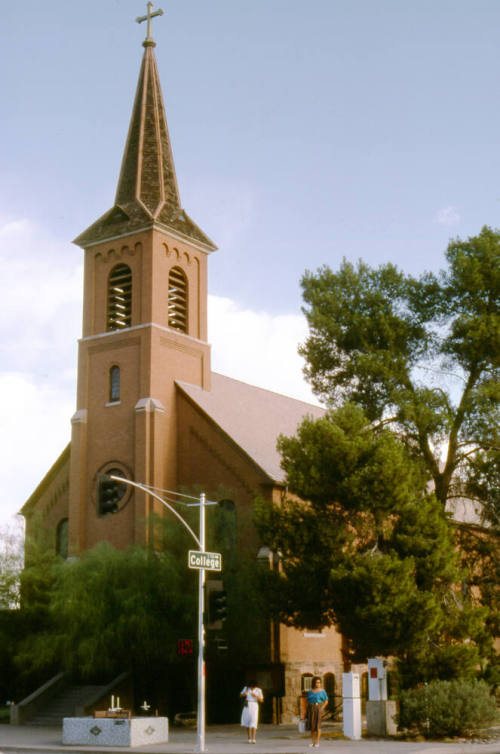 232 E. University Dr., Saint Mary's Catholic Church