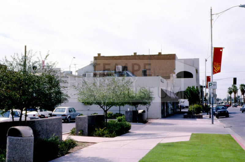 31 E. 5th Street