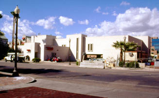 24 W. 5th St., Trails