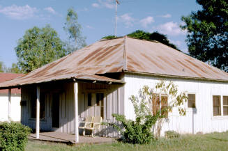 House at 109 W. 5th St.