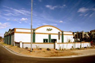 230 W. 5th St., McDuffy's