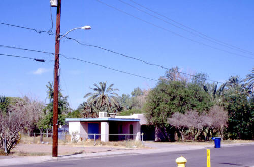 400 W. 5th St.