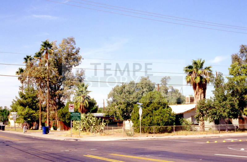 400 W. 5th St.