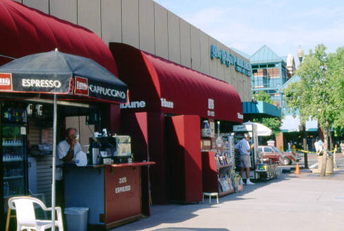 01 Block E. 6th Street - Tribune newsstand and Zio's expresso coffee shop