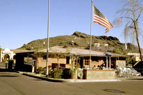 11 E. 7th Street - Java Road cafe