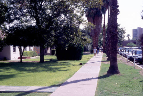 7th Street facing east