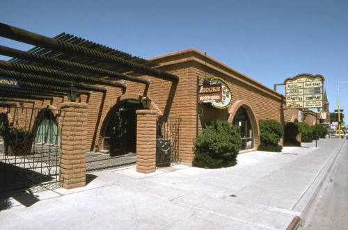 University Arches, 120-130 E. University Dr.