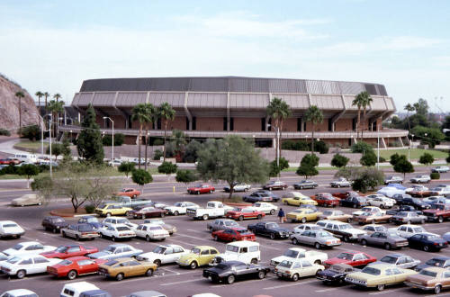 600 E. Veteran's Way - Wells Fargo Arena