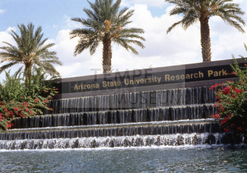 Sign and Water Feature for Arizona State University Research Park