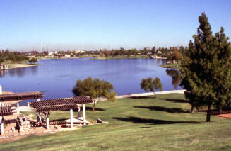 The lake at Kiwanis Park - Mill & All American Way