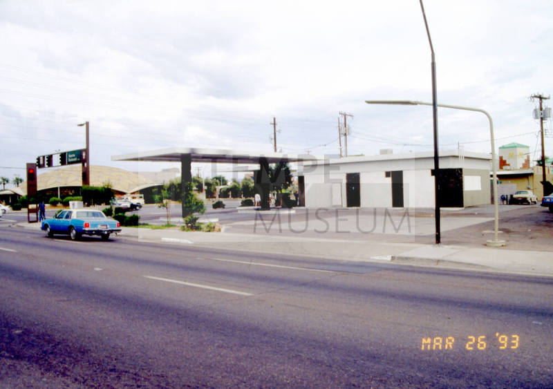 914 and 916 E Apache Boulevard - Intersection of Rural Road and Apache Boulevard