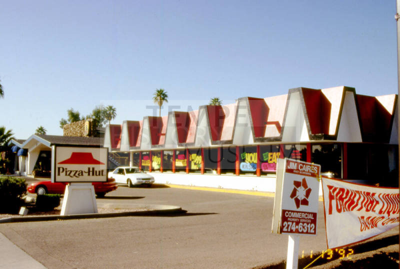 1020 E. Apache Blvd., Pizza Hut