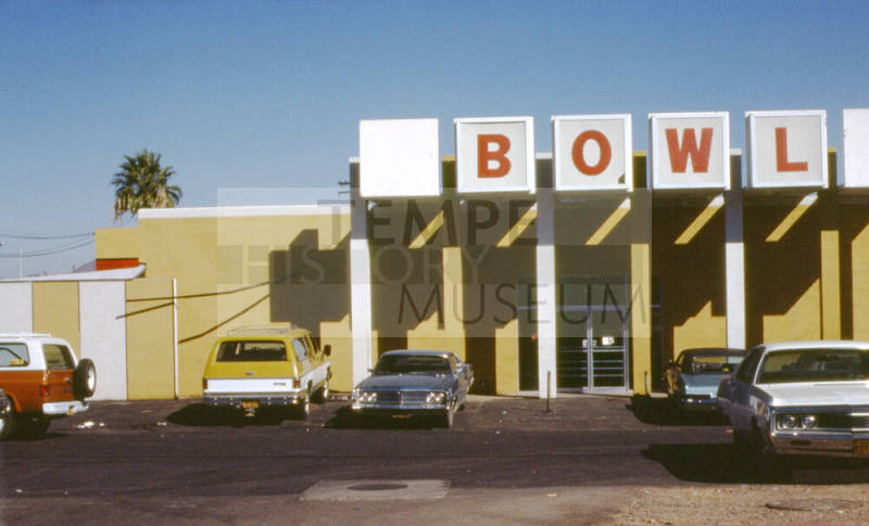 1100 E. Apache Blvd., Tempe Bowl