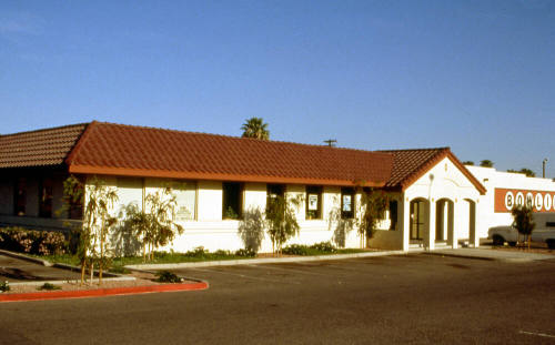 1100 E. Apache Blvd., Tempe Bowl