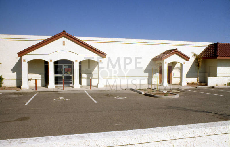 1100 E. Apache Blvd., Tempe Bowl