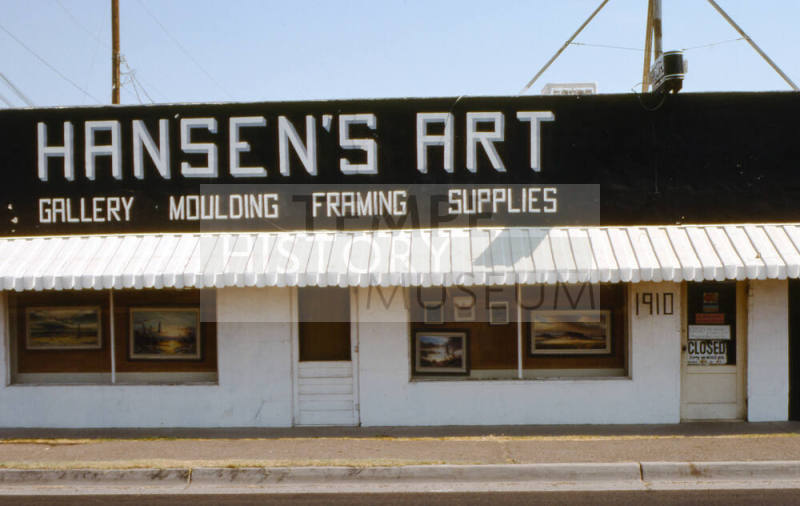 Hansen's Art, 1910 E. Apache