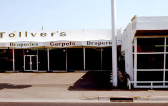 Toliver's, 1920 - 1926 E. Apache