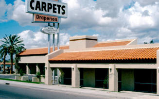 Toliver's, 1920-1926 E. Apache