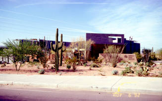 United States Post Office, 1962 E. Apache