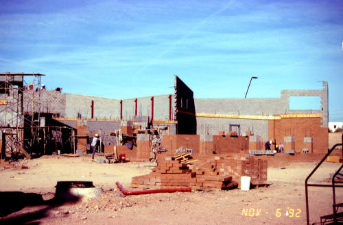 United States Post Office, 1962 E. Apache