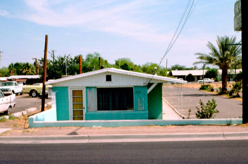 M-M Motel, 2010 E. Apache