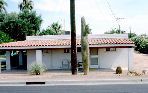 Tempe Palms Apartments building, 2030 E. Apache