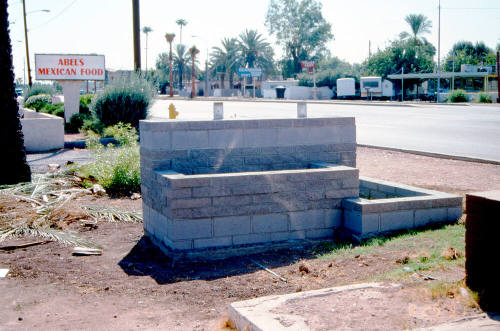 7 Palms Rentals Sign Construction, 2042 E. Apache.