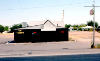 Tiny Tavern entrance, 2058 E. Apache