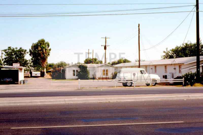 Small House - 2084 E. Apache