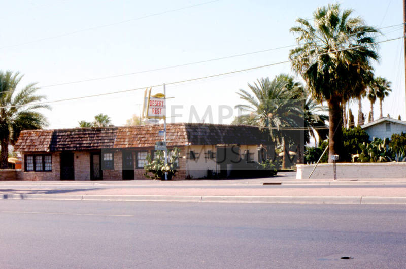 Desert Rest Motel - 2164 E. Apache