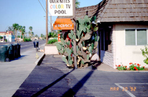 Desert Rest Motel - 2164 E. Apache.