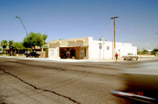 Gibson Signs and Bill's Market - 2424 E. Apache