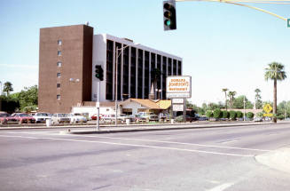 Howard Johnson Restaurant and Motor Lodge, 225 E. Apache