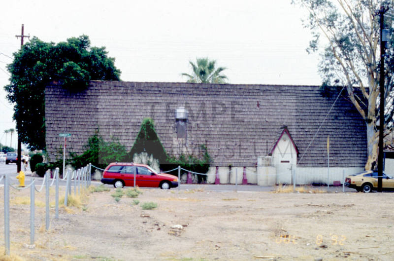 Vine Tavern Building, 801 E. Apache
