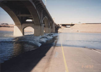 SRP Flow = 5200 CFS Salt River EL 1135