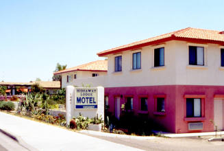 Hideaway Lodge Motel, 1461 E. Apache