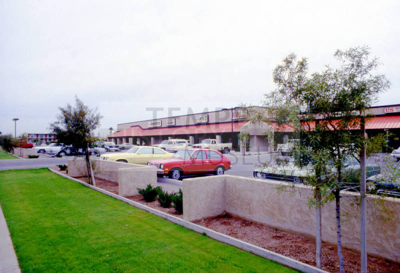 Tang's Imports & Misc. Stores, 1525 E. Apache