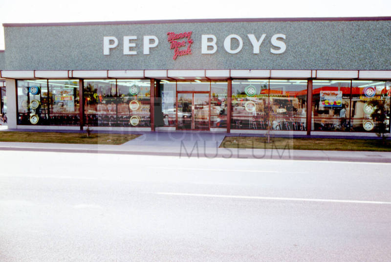 Pep Boys, 1747 E. Apache