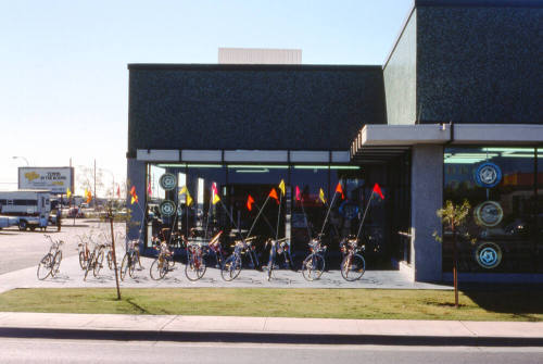 Pep Boys, 1747 E. Apache