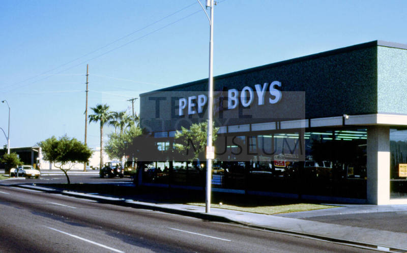 Pep Boys, 1747 E. Apache