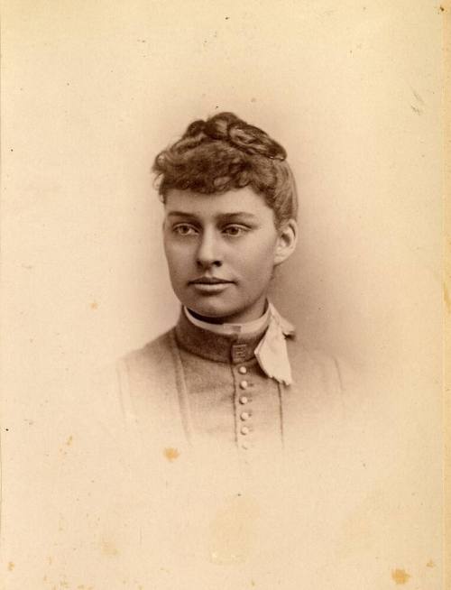 Mary Etta Broomell Johnson in Chicago