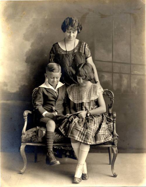 Vera Johnson Timbs with Children, Norman and Ellen