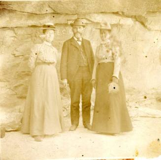 Portrait of Broomell Family