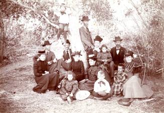 Portrait of the Johnson and Broomell Families and Relatives