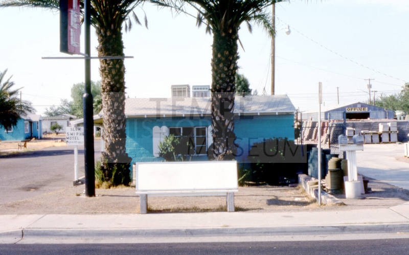 Motel, 2015 E. Apache Blvd.