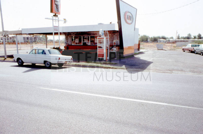 A&W Root Beer, 1205 E. Apache Blvd.