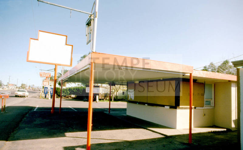 Midway Drive-In, 2059 E. Apache Blvd.