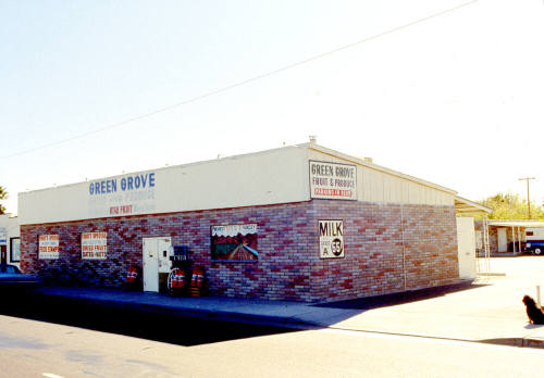 Green Grove, 2111 E. Apache Blvd.